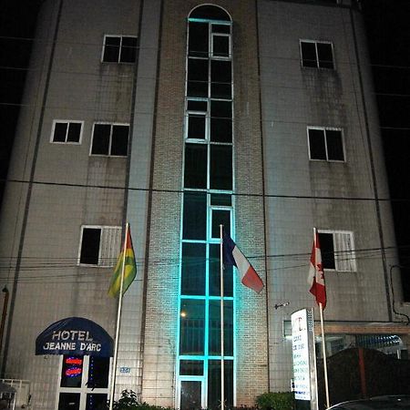 Hotel Residence Jeanne D'Arc Cotonou Bagian luar foto